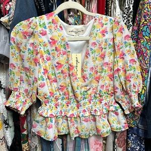 Floral wishing waves top size medium